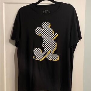 Mickey Mouse Black White Checkerboard with Yellow Outline on Black SS Tee Large